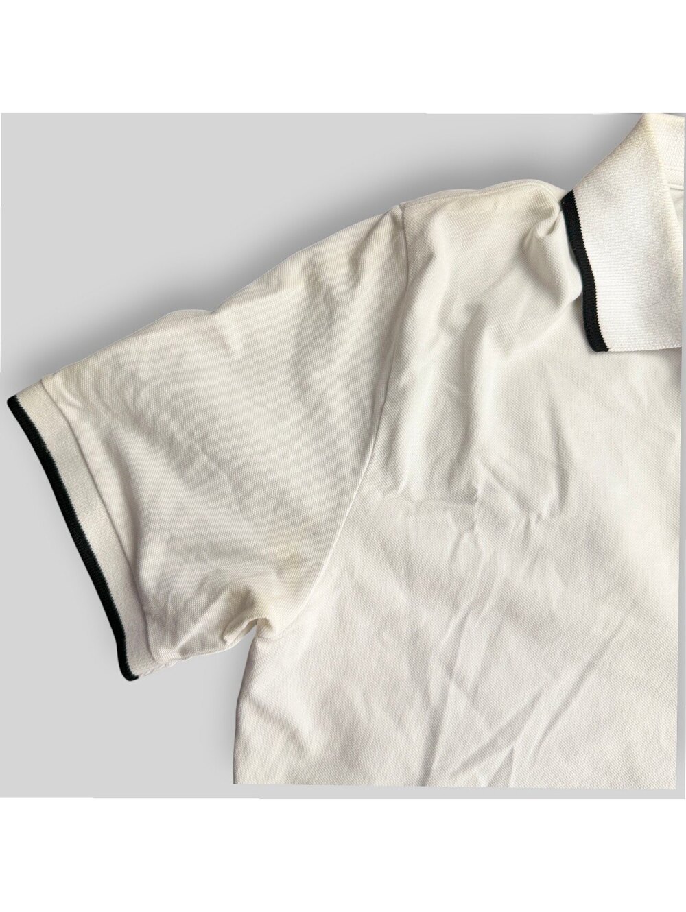 🇬🇧 Karl Lagerfeld Paris Zip Collar Polo Shirt White Medium - Picture 8 of 10